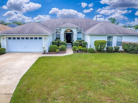 Photo of 705 Lake Diamond Avenue, Ocala, FL 34472 (MLS # G5102804)