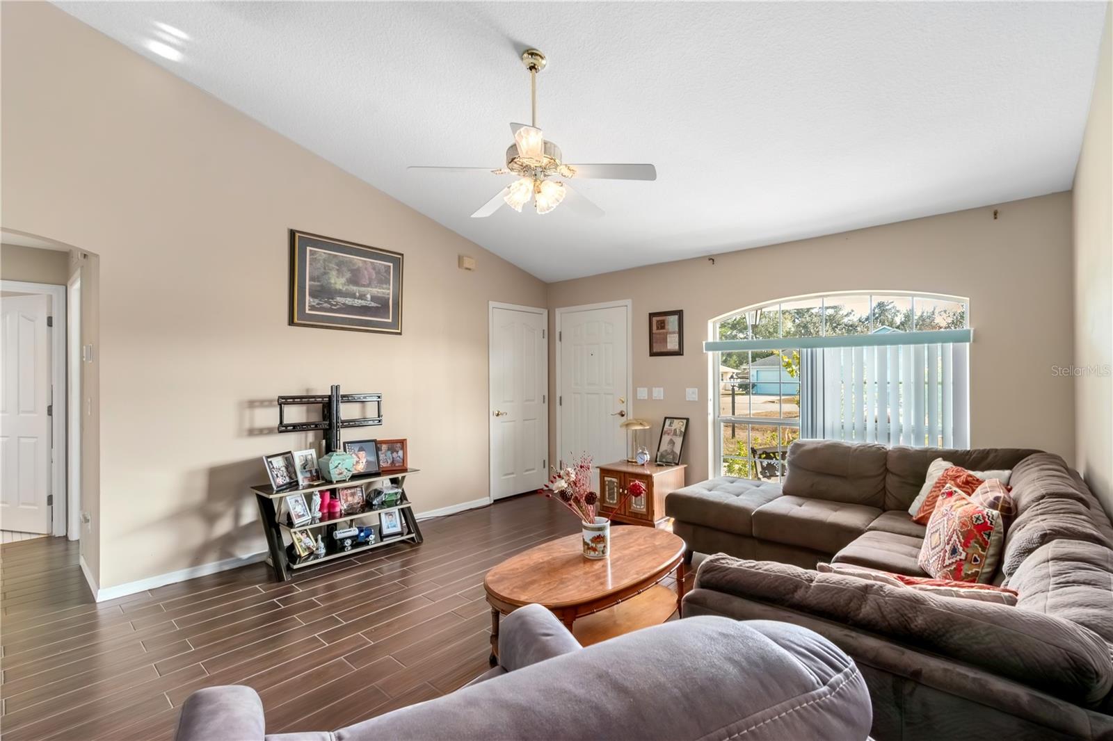 PIDGEON PARK - Residential