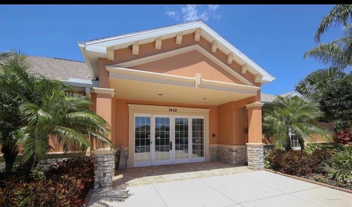 PALMA SOLA TRACE - Residential