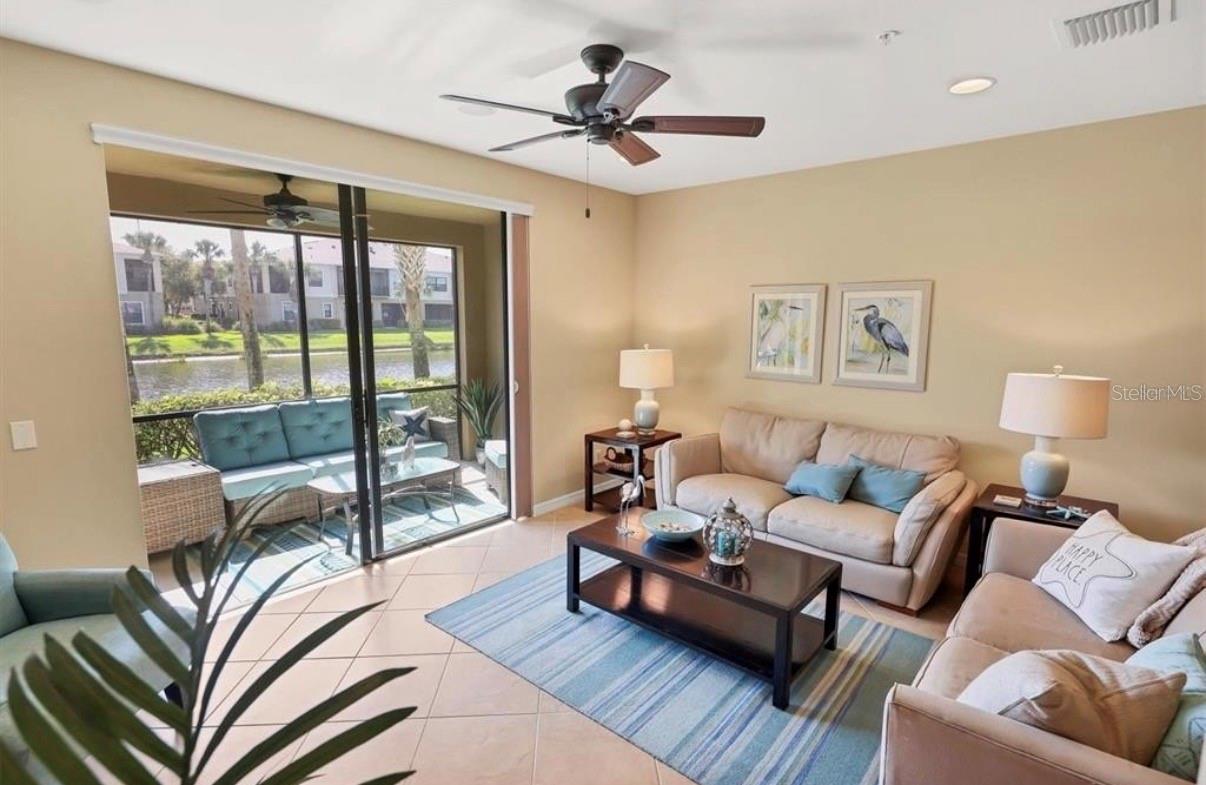 PALMA SOLA TRACE - Residential