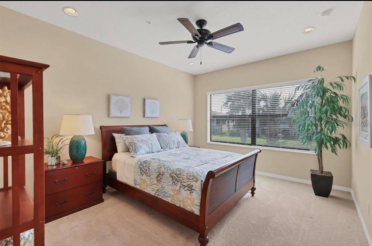 PALMA SOLA TRACE - Residential