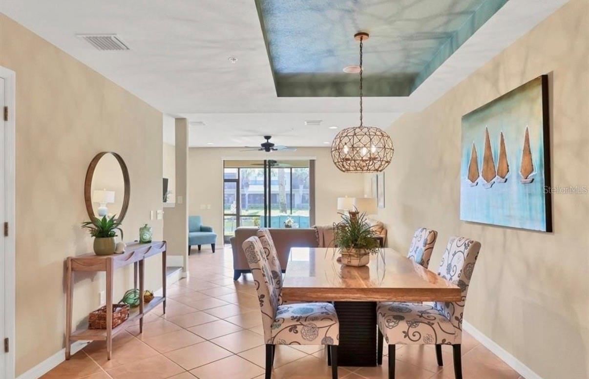 PALMA SOLA TRACE - Residential