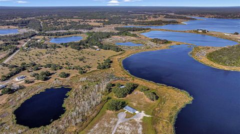 Tiny photo for 13800 County Road 450, Umatilla, FL 32784 (MLS # L4960577)