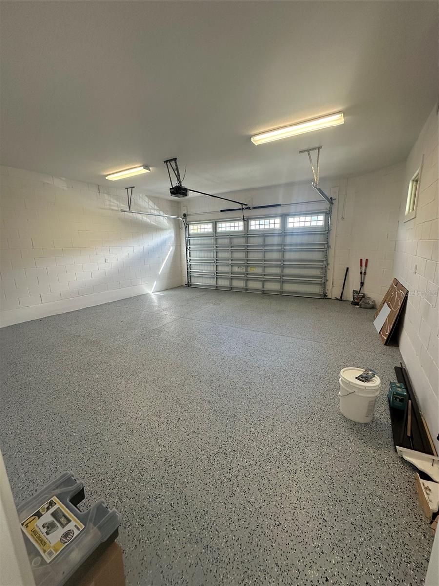 EAGLE CRK VILLAGE K PH 2A - Residential Lease