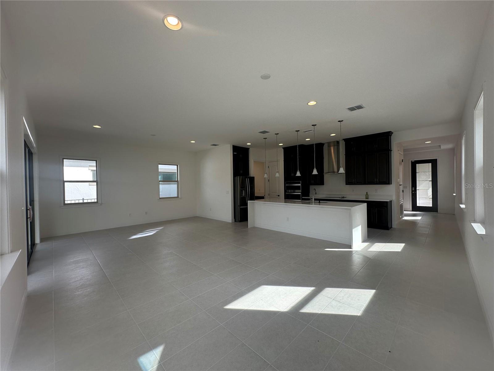 EAGLE CRK VILLAGE K PH 2A - Residential Lease