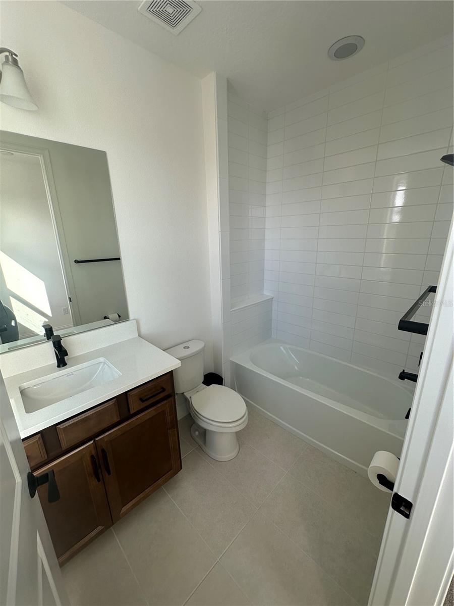 EAGLE CRK VILLAGE K PH 2A - Residential Lease