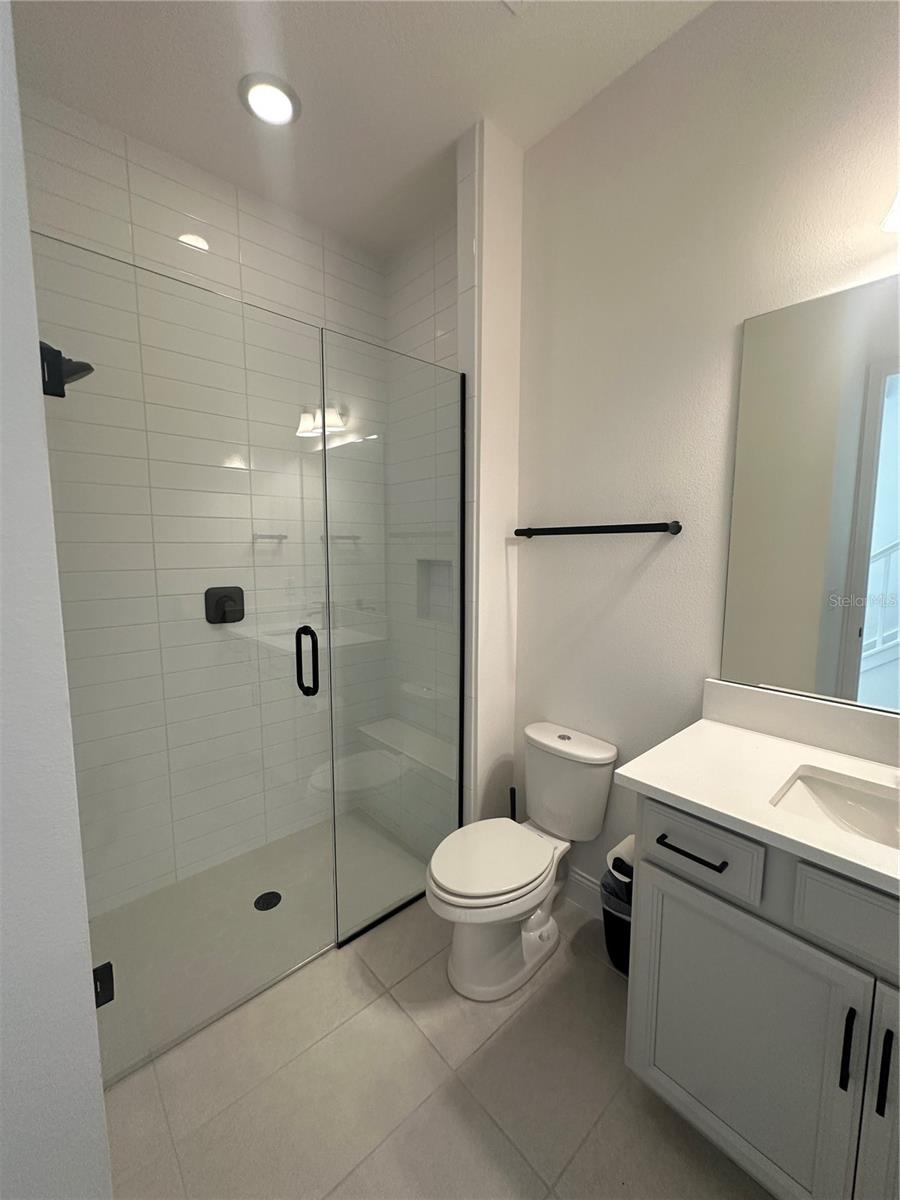 EAGLE CRK VILLAGE K PH 2A - Residential Lease