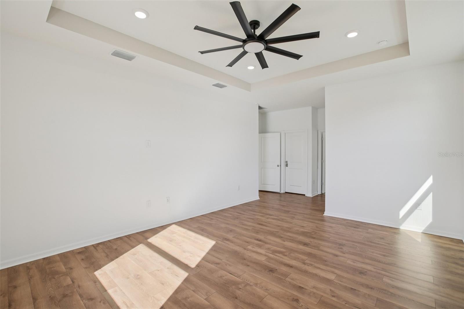 MIRADA PCL 18-1 - Residential