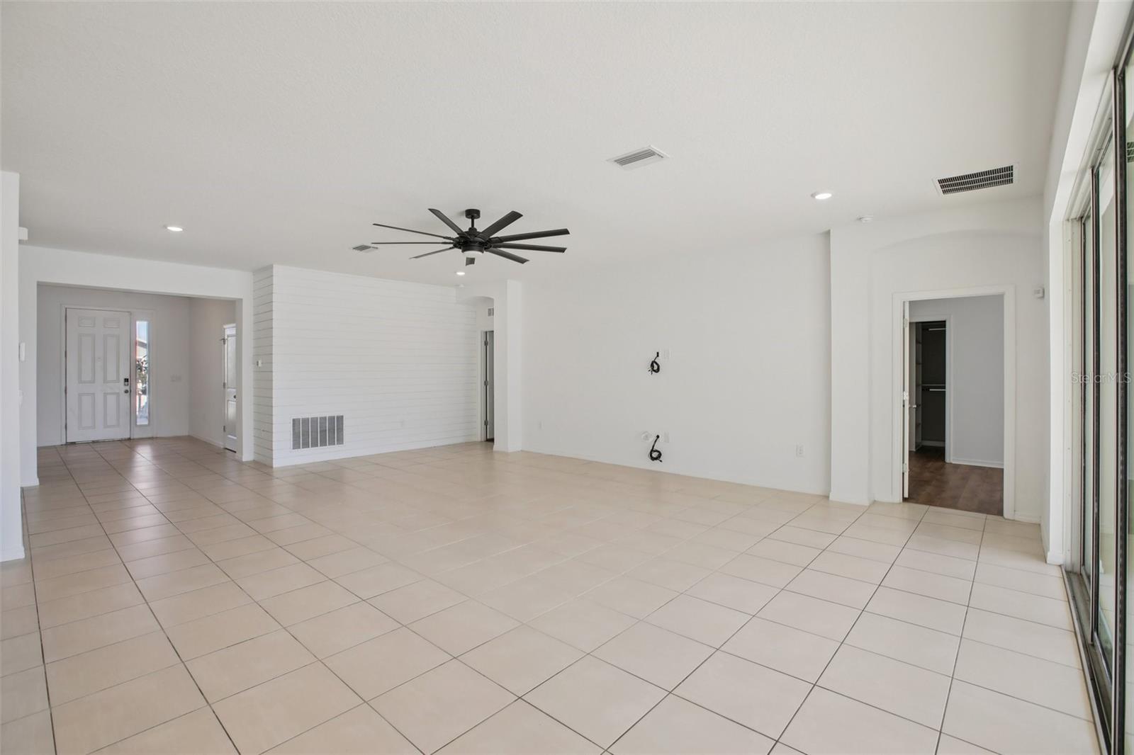 MIRADA PCL 18-1 - Residential