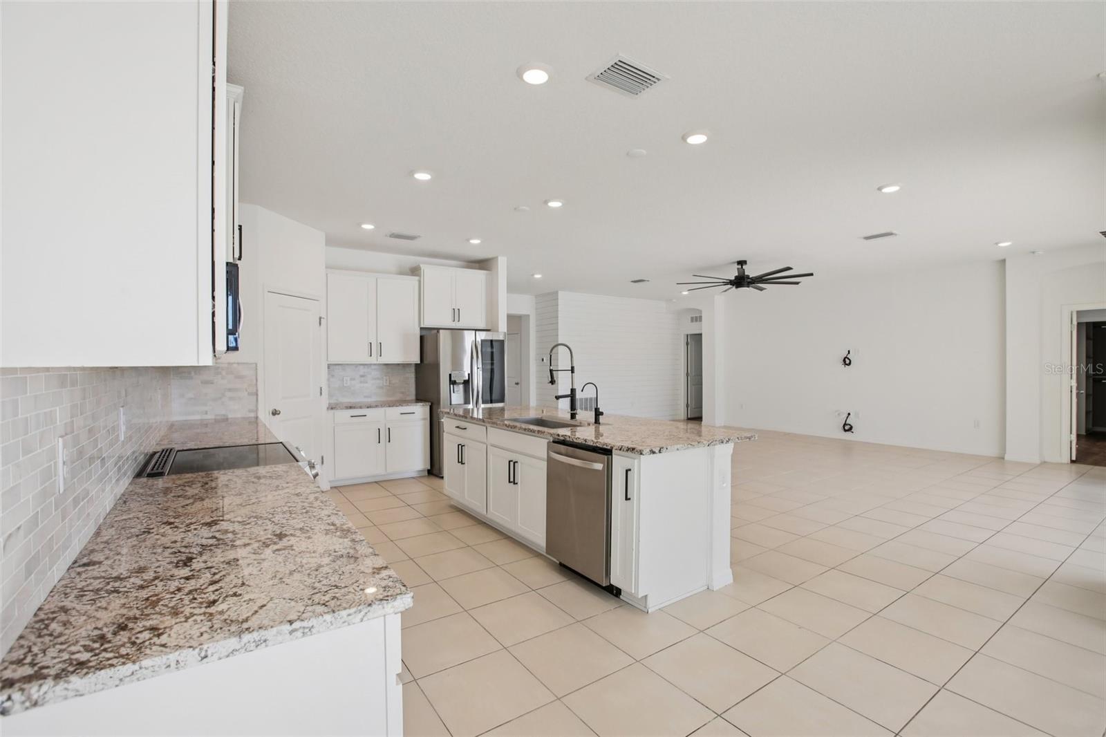 MIRADA PCL 18-1 - Residential