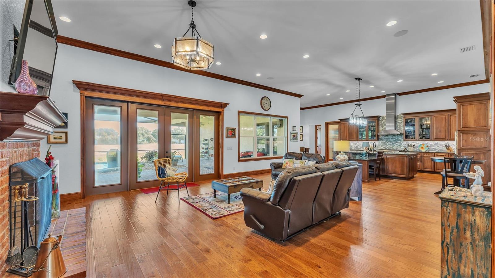 DUBOIS ESTATES - Residential