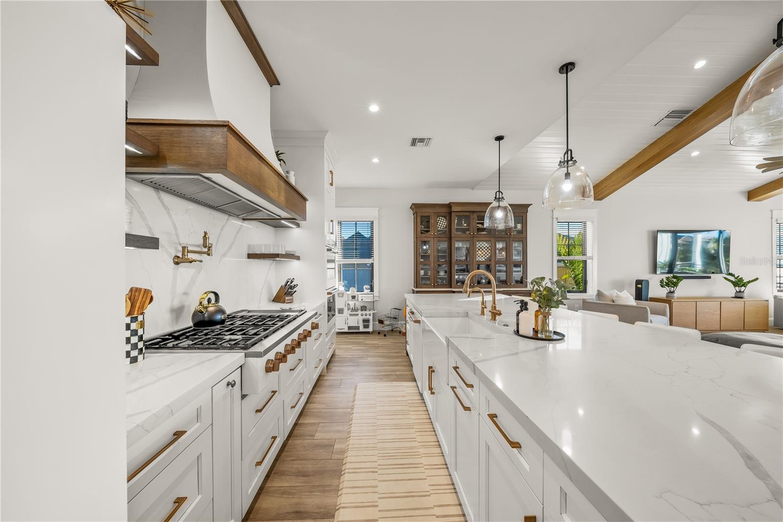 H W WOODS SUB - Residential