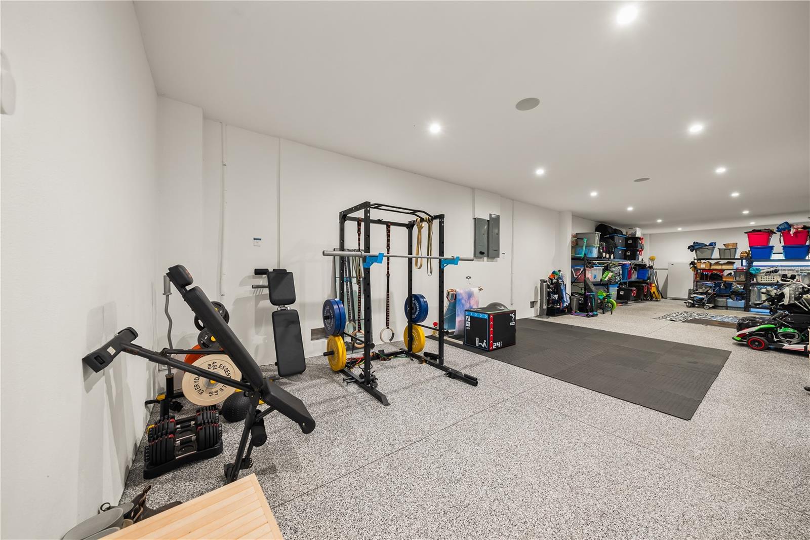 H W WOODS SUB - Residential