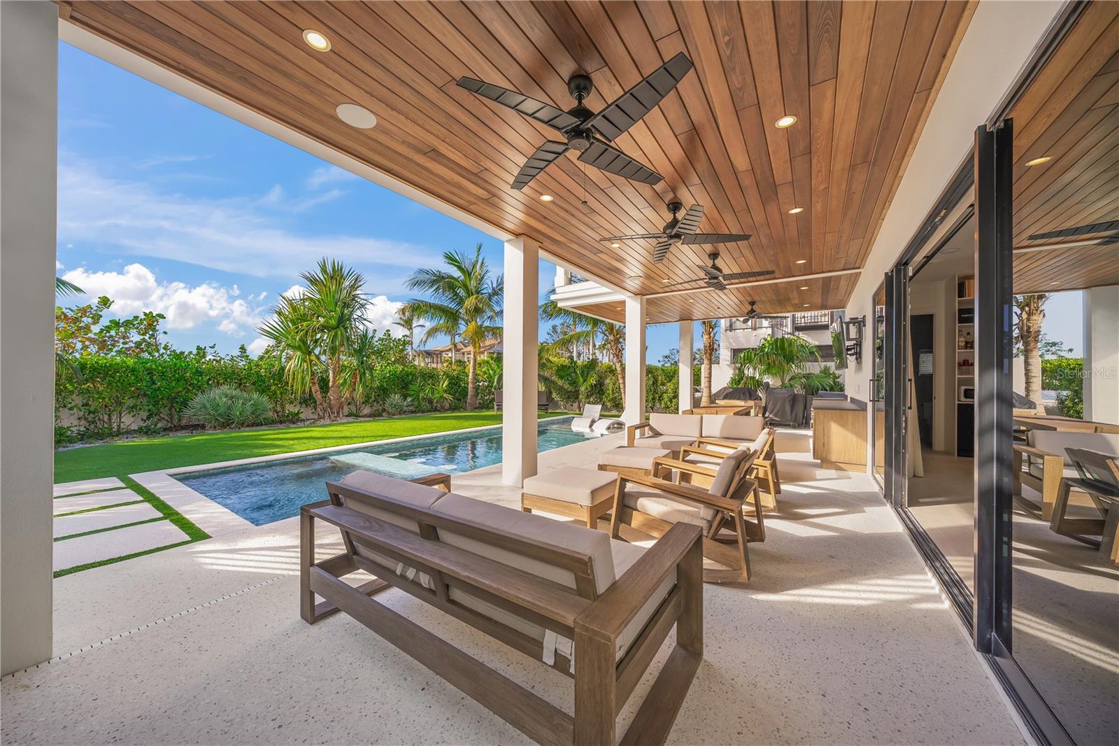 H W WOODS SUB - Residential