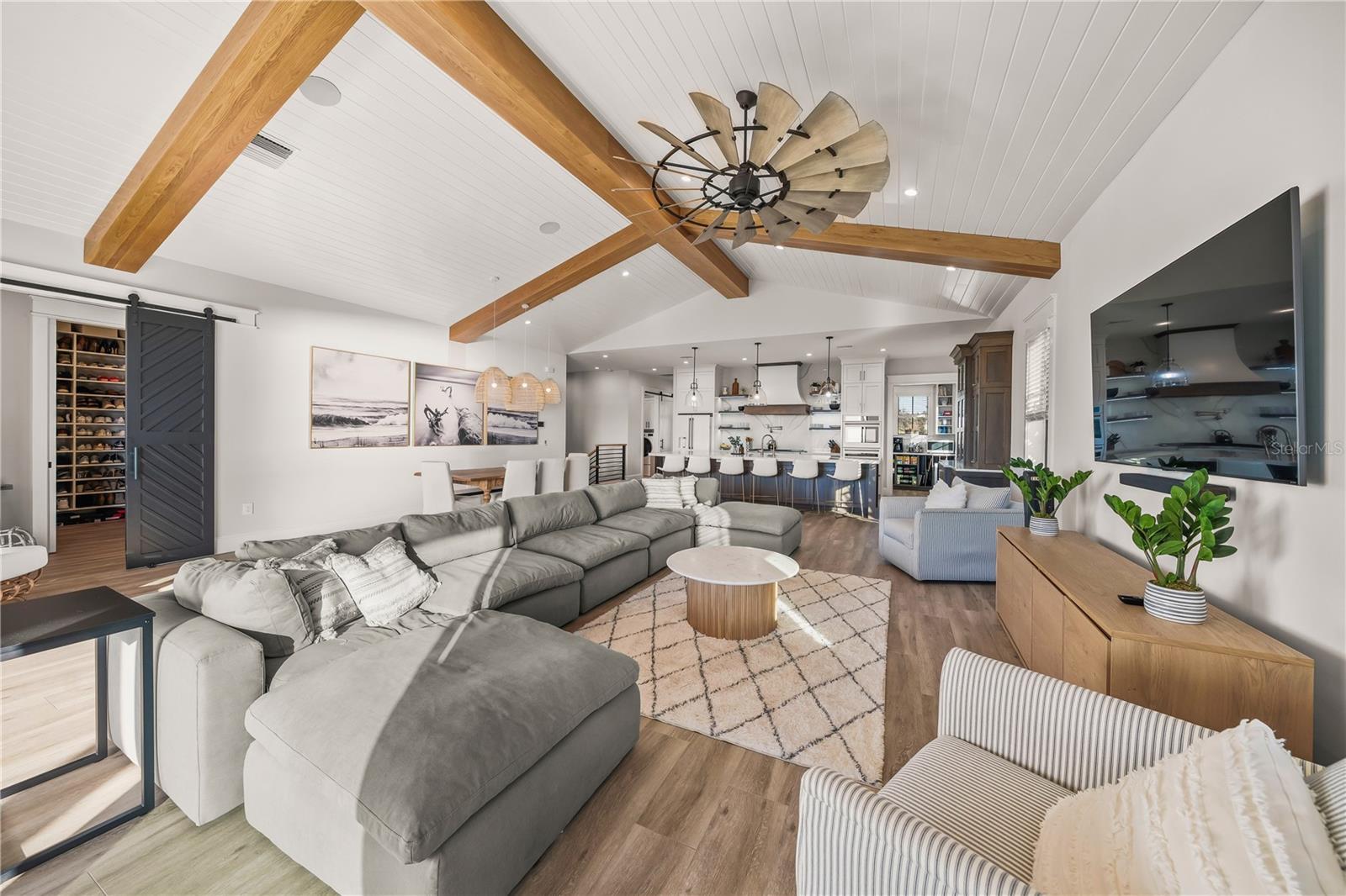 H W WOODS SUB - Residential