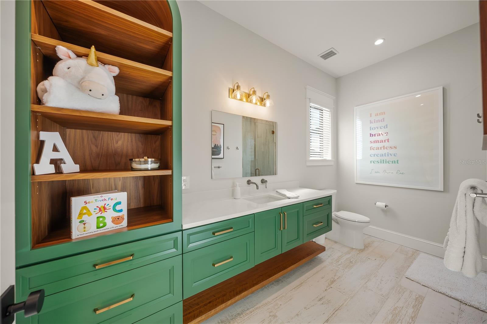 H W WOODS SUB - Residential