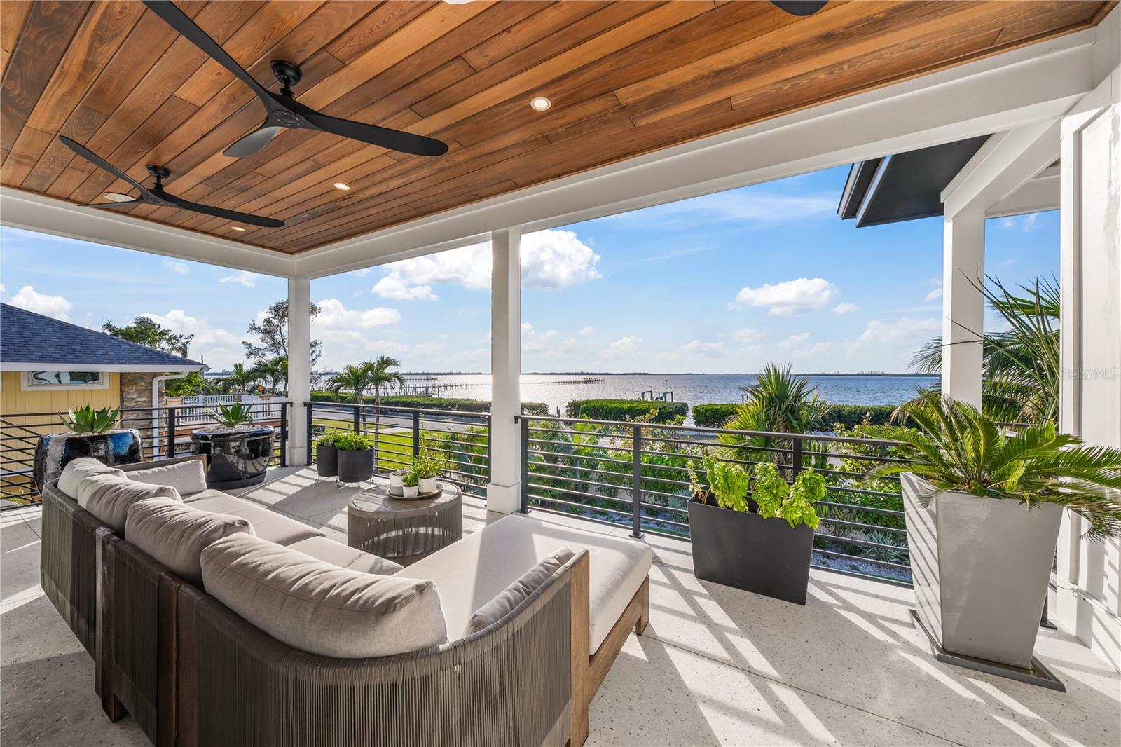 H W WOODS SUB - Residential