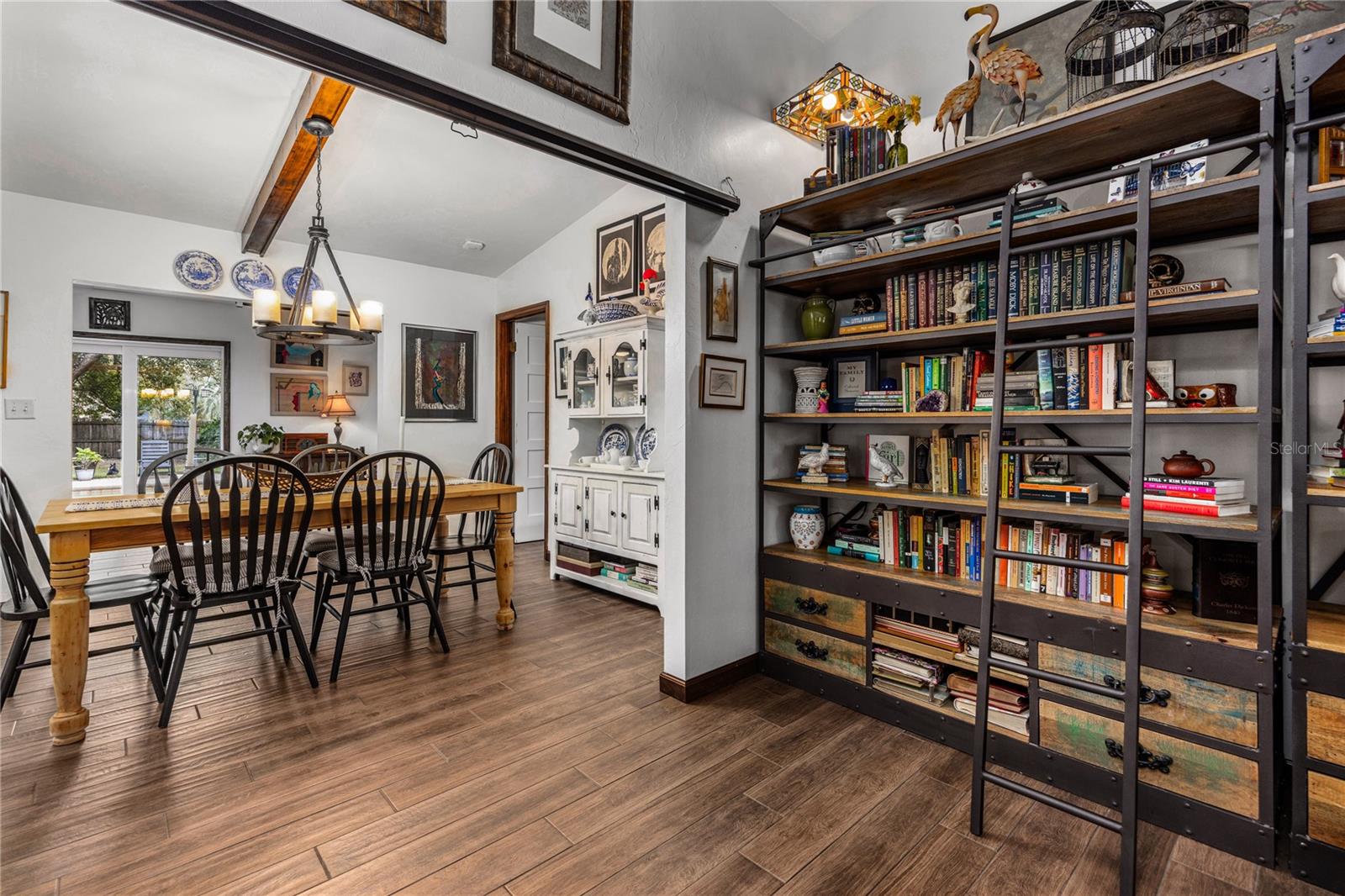 ROYAL GARDENS PH II - Residential