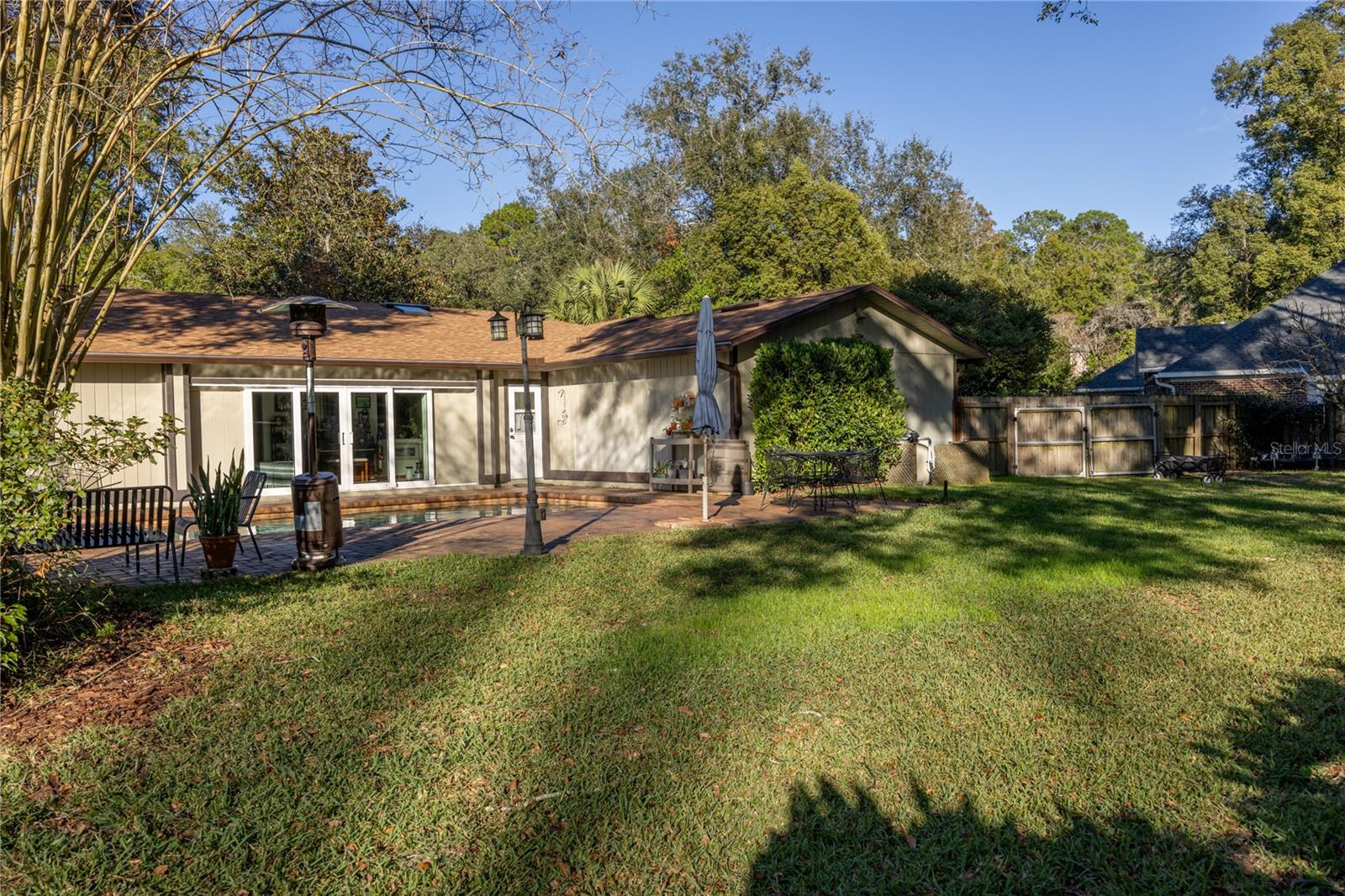 ROYAL GARDENS PH II - Residential