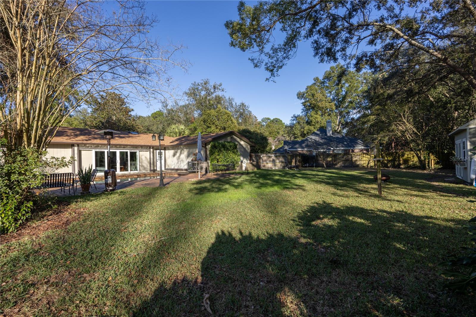 ROYAL GARDENS PH II - Residential