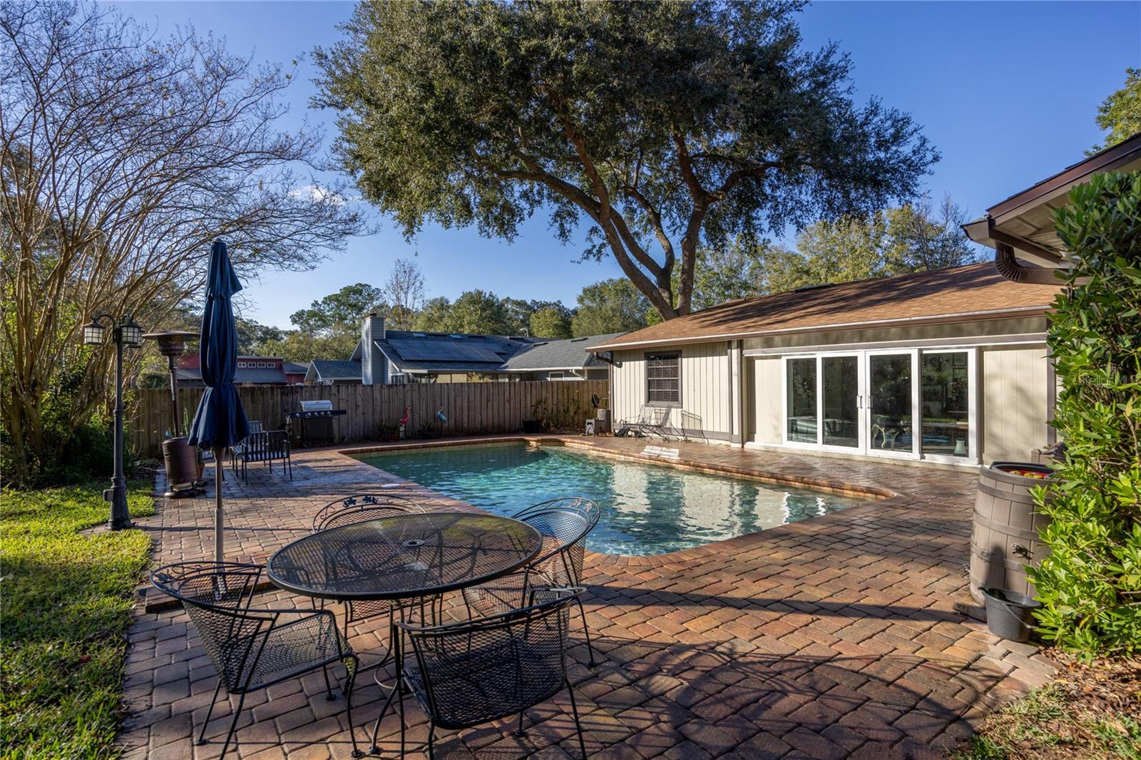 ROYAL GARDENS PH II - Residential