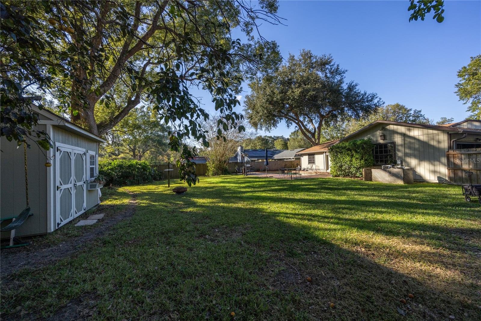 ROYAL GARDENS PH II - Residential