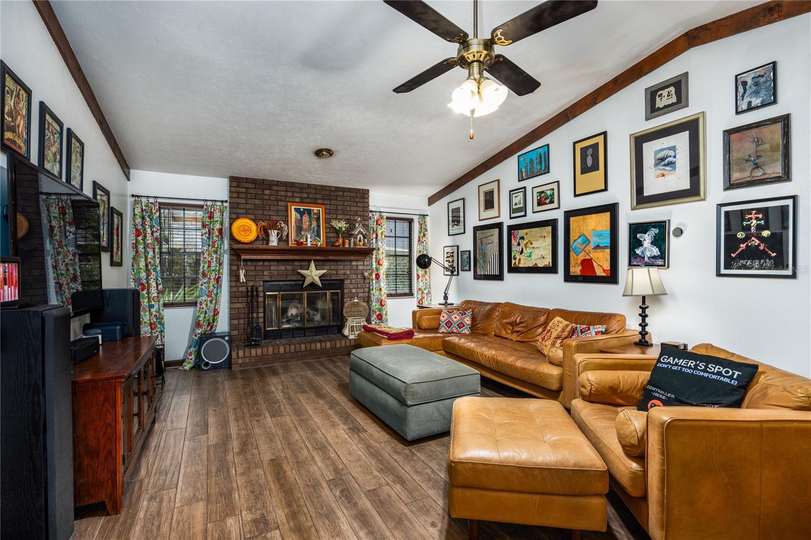 ROYAL GARDENS PH II - Residential