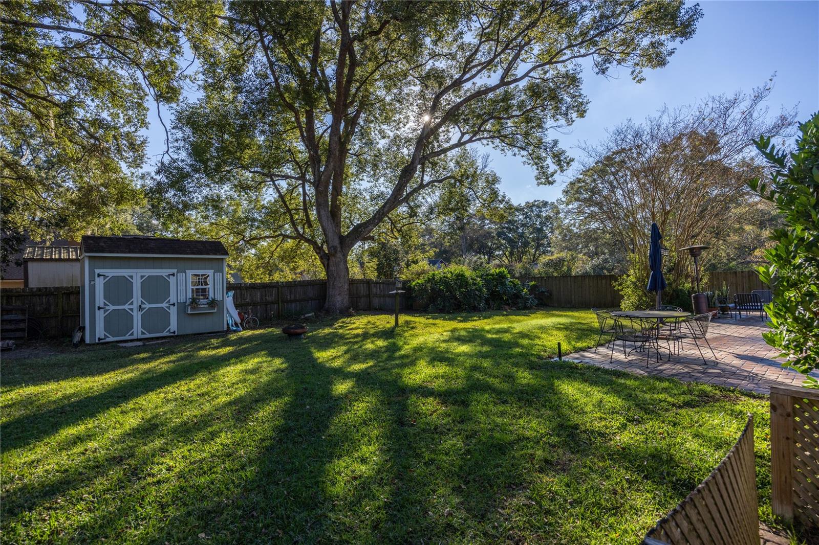 ROYAL GARDENS PH II - Residential