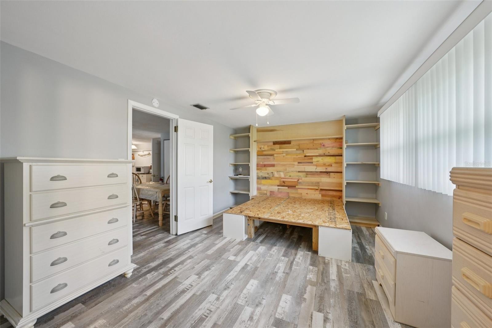 EL HOADLEYS ADD - Residential