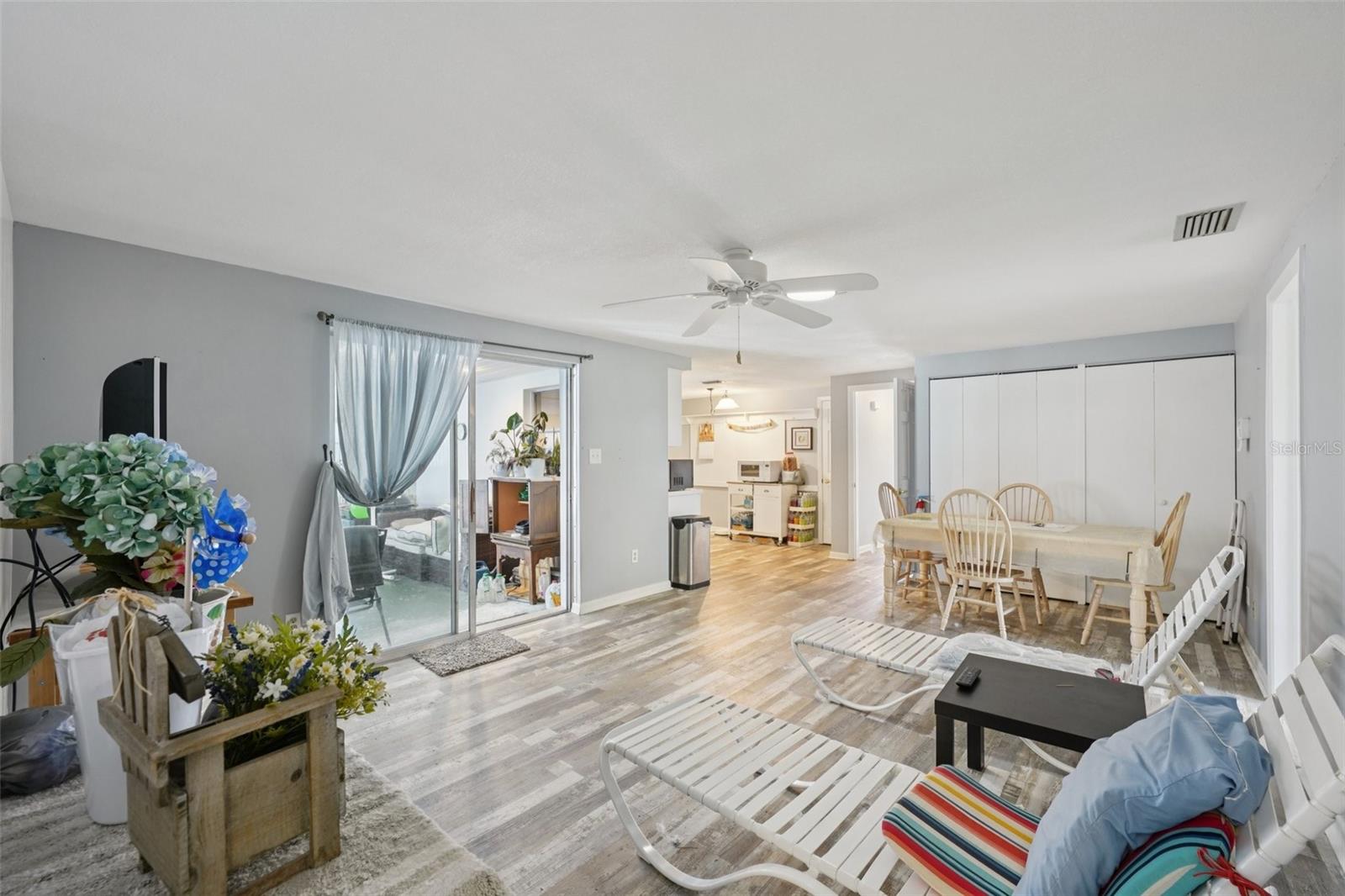 EL HOADLEYS ADD - Residential