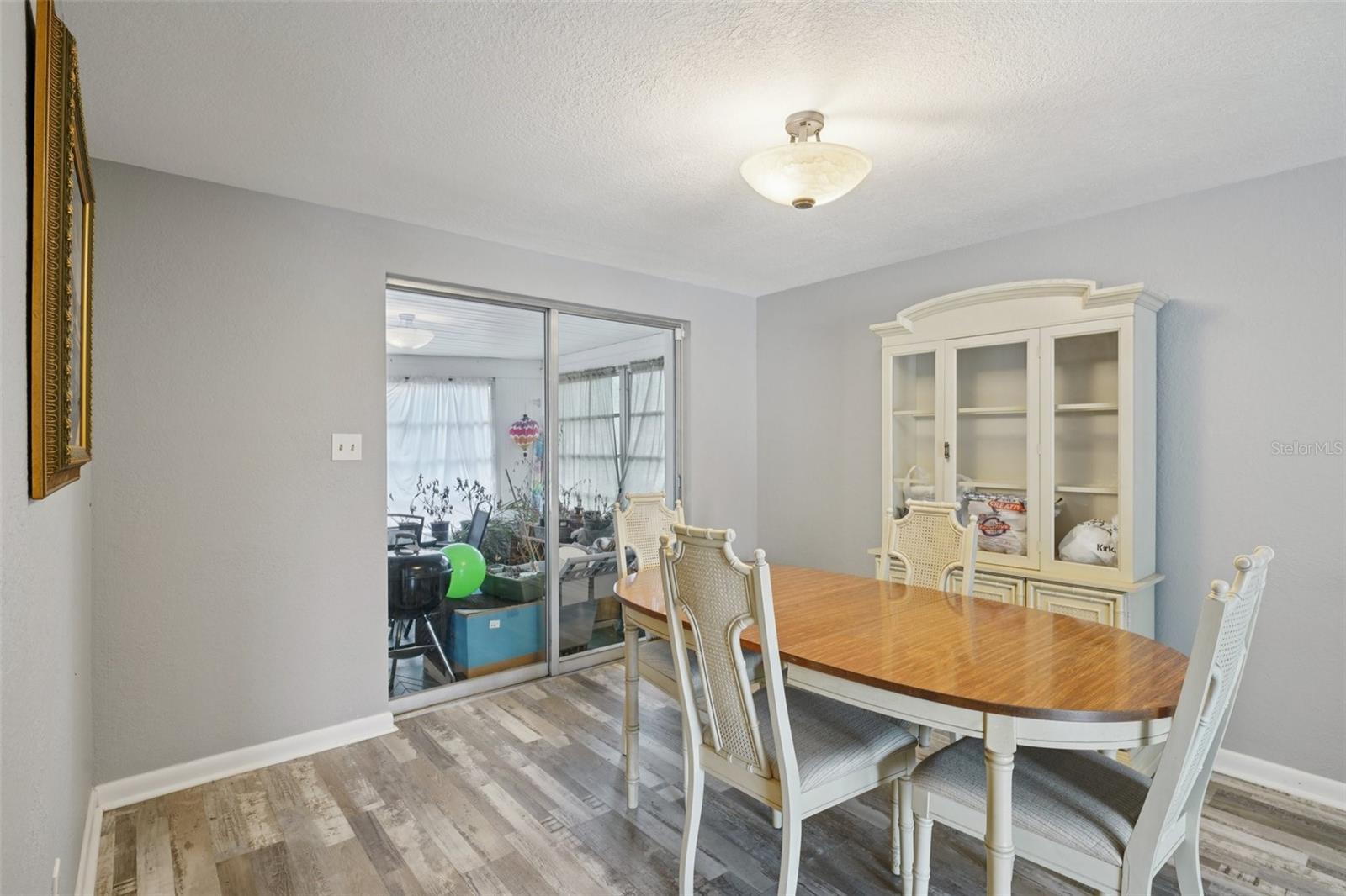 EL HOADLEYS ADD - Residential