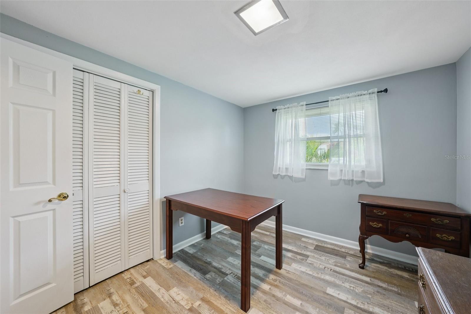 EL HOADLEYS ADD - Residential