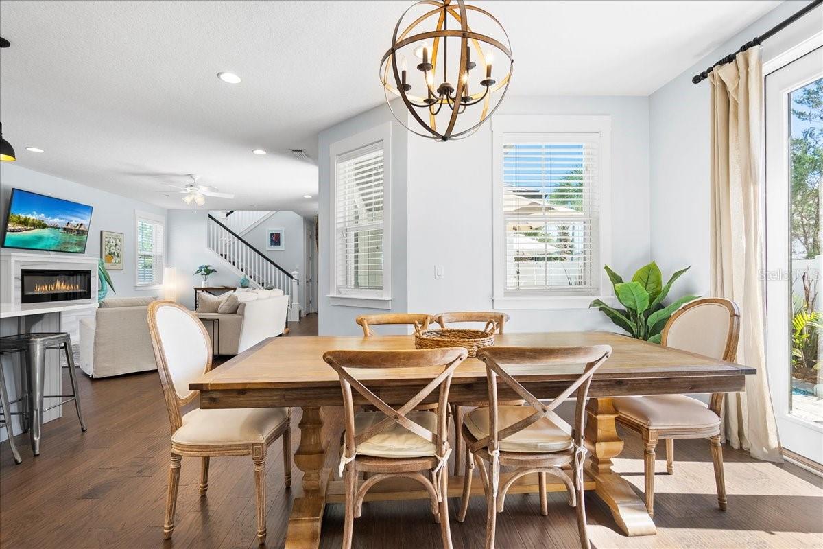DAVIS SHORES - Residential