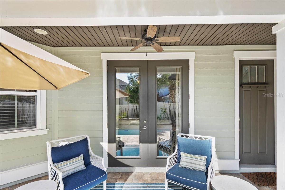 DAVIS SHORES - Residential