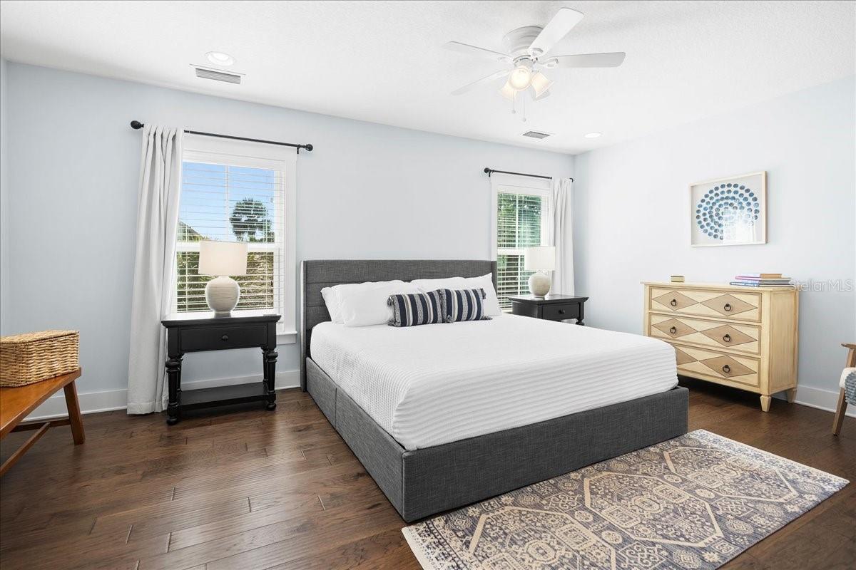DAVIS SHORES - Residential