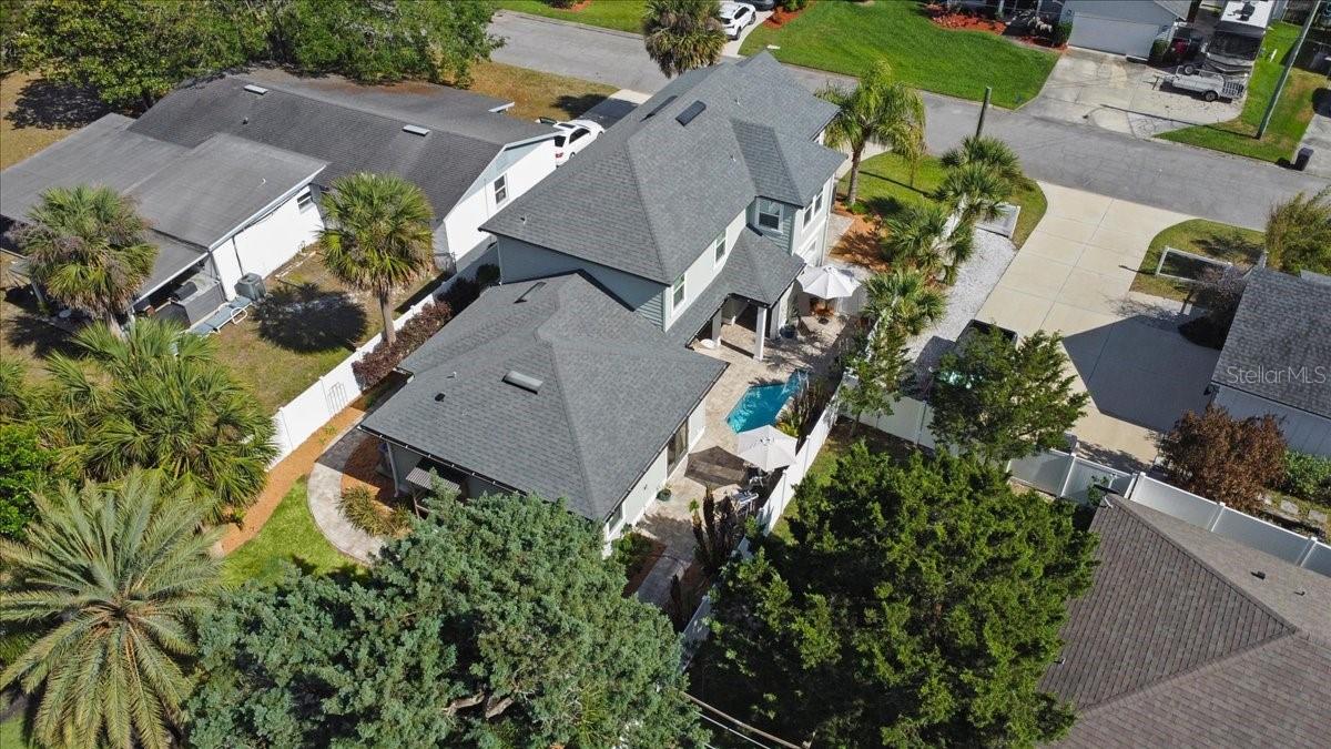 DAVIS SHORES - Residential