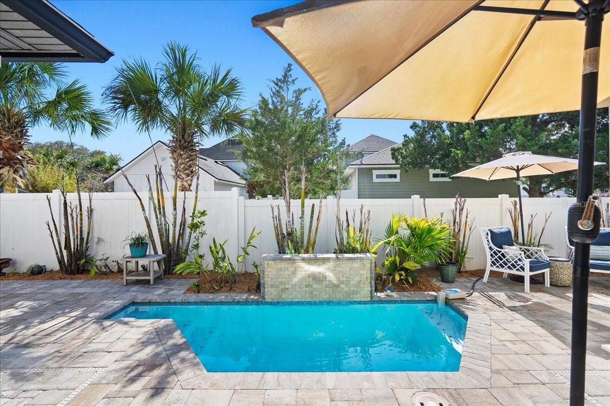 DAVIS SHORES - Residential