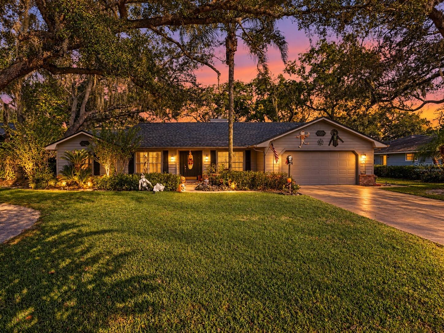 676 MOURNING DOVE CIRCLE