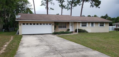 Photo of 4523 NE 12th Street, Ocala, FL 34470 (MLS # OM715184)