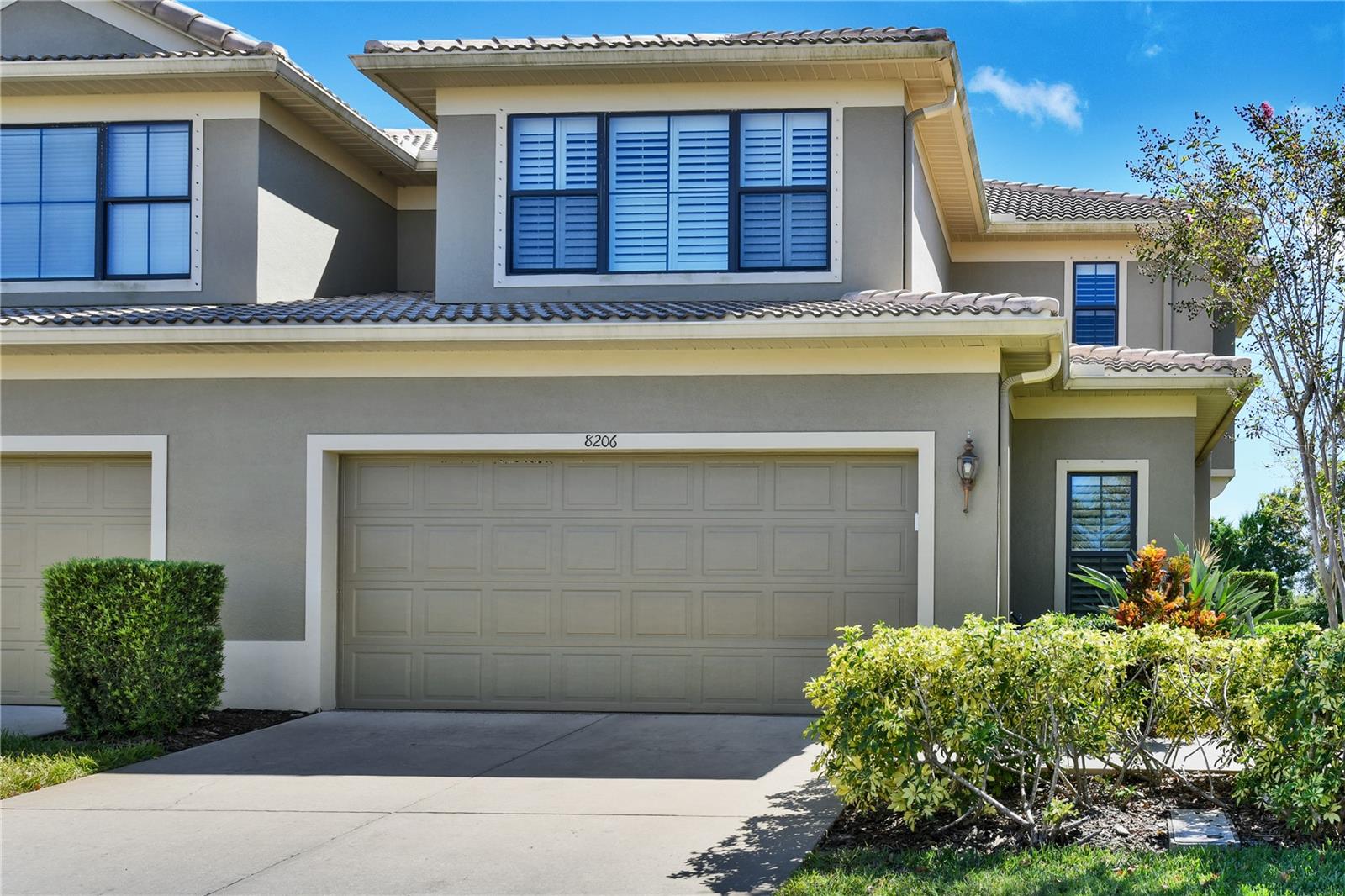 HIDDEN BAYOU TWNHMS - Residential