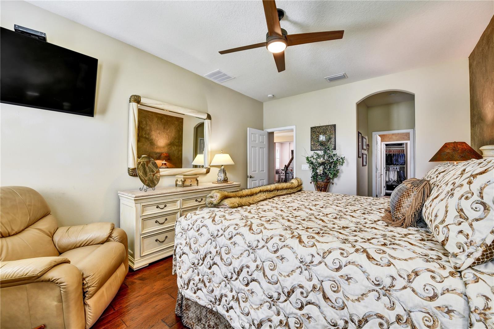 HIDDEN BAYOU TWNHMS - Residential