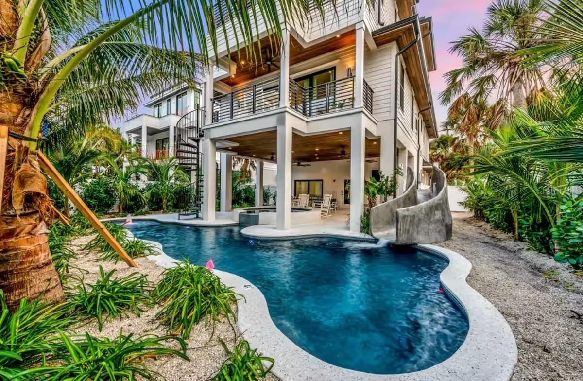 MIRA MAR BEACH - Residential