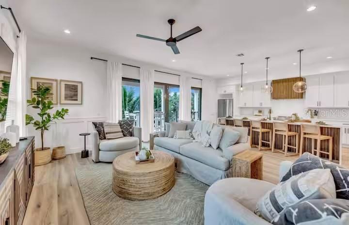 MIRA MAR BEACH - Residential