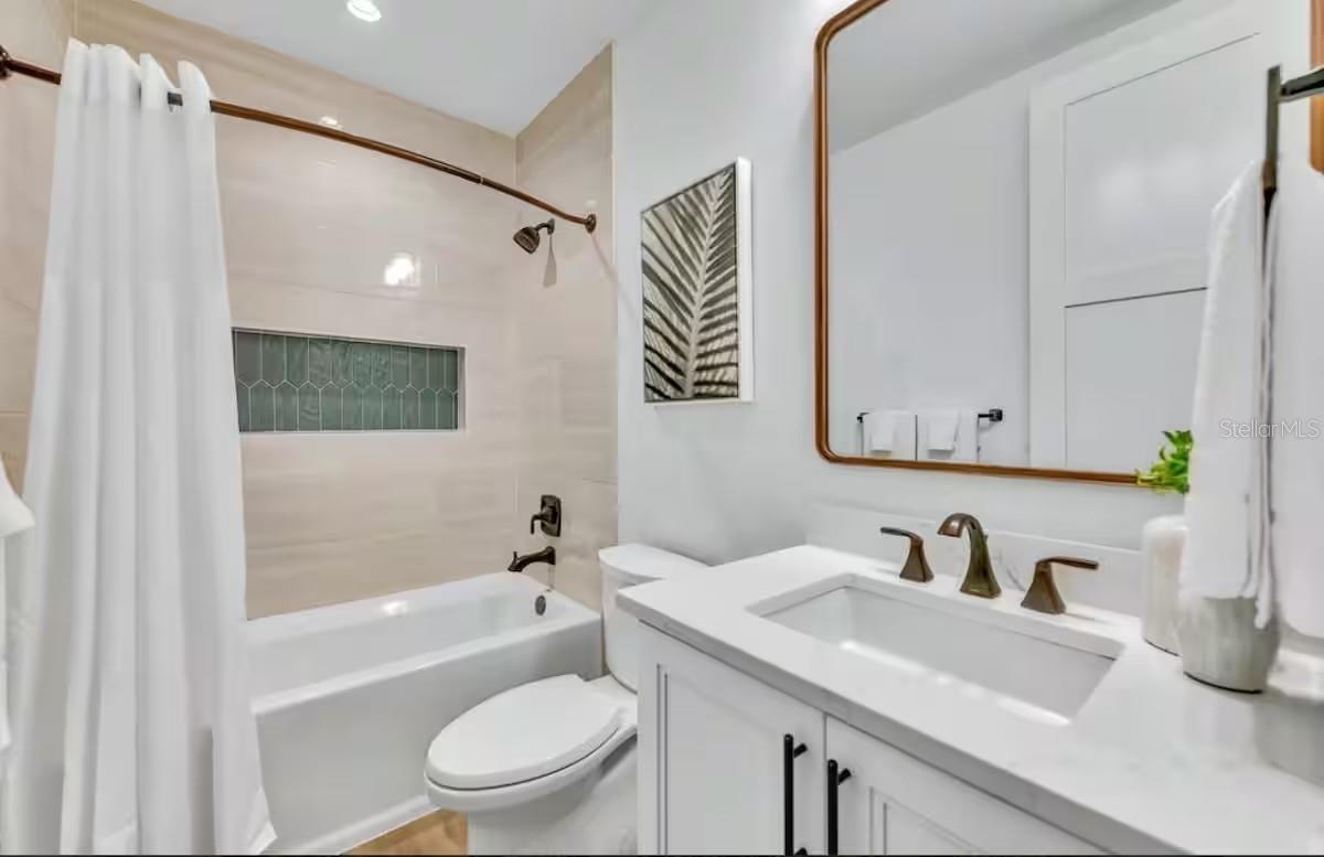 MIRA MAR BEACH - Residential