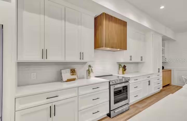 MIRA MAR BEACH - Residential