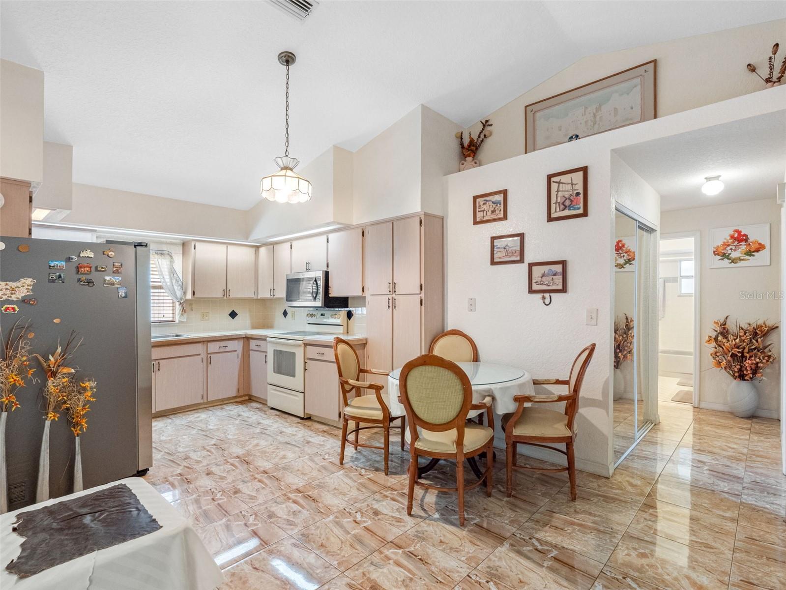 PINELLAS FARMS - Residential