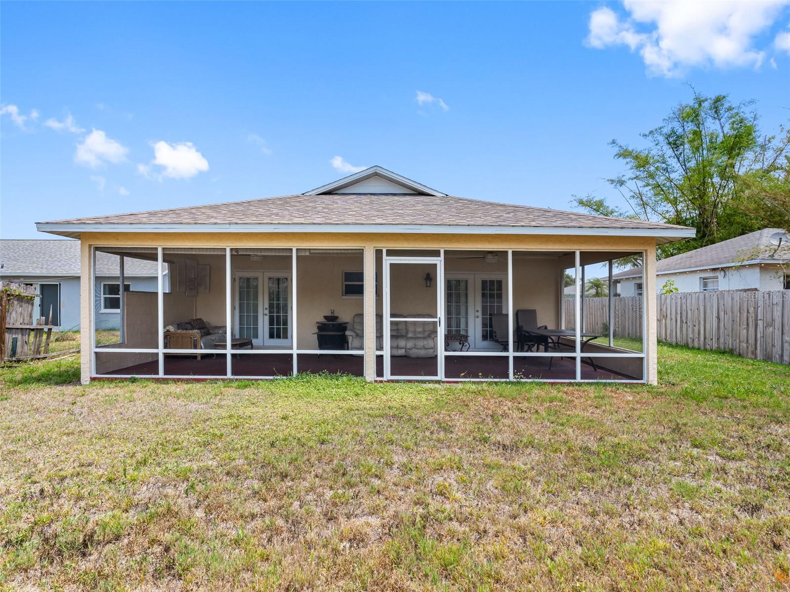 PINELLAS FARMS - Residential