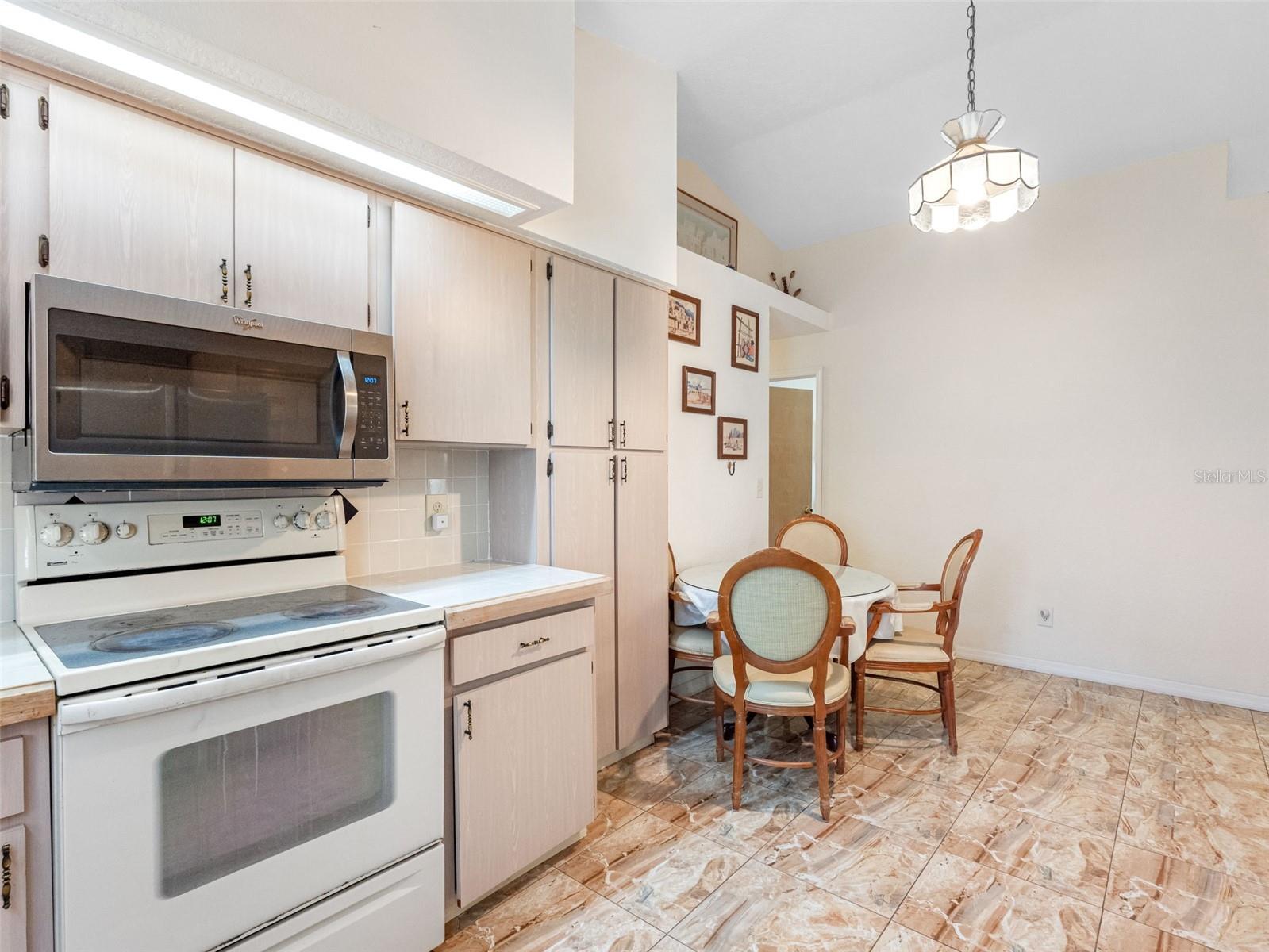 PINELLAS FARMS - Residential