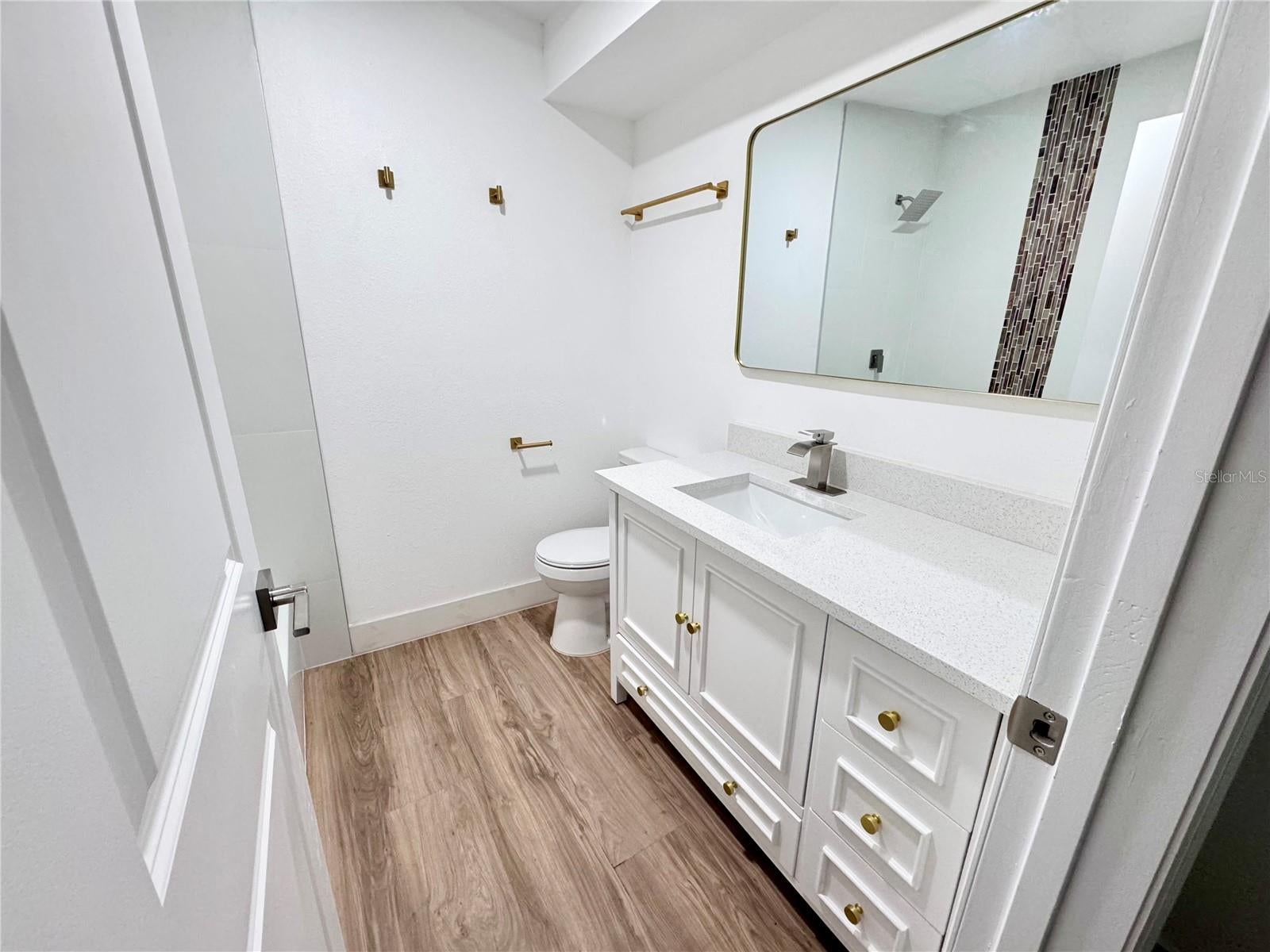 7913 TIDEWATER TRAIL