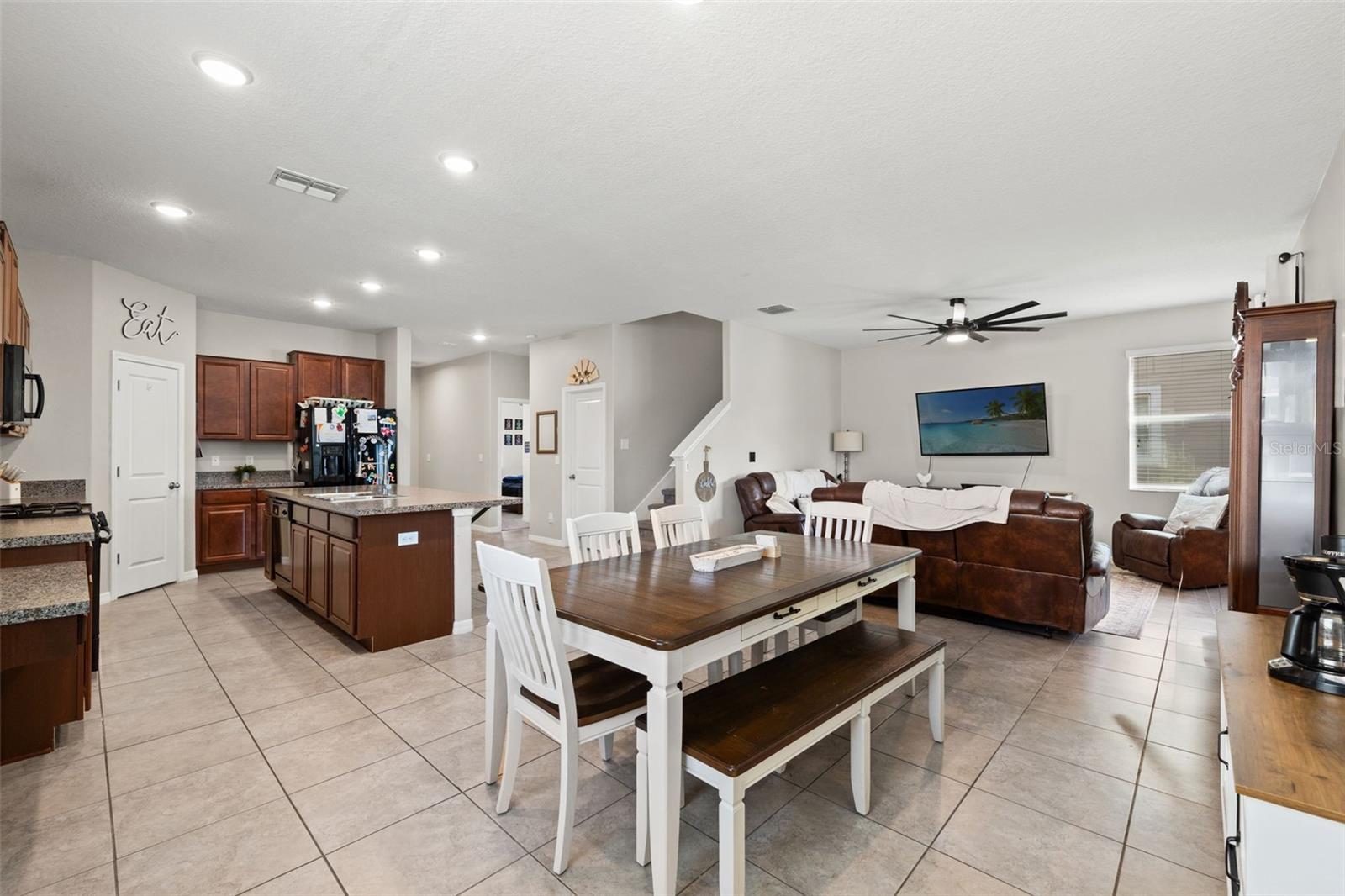 CONNERTON VILLAGE 2 PH 2-REPLAT - Residential